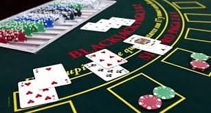 Papan Plinko dengan navigasi mobile yang rapi